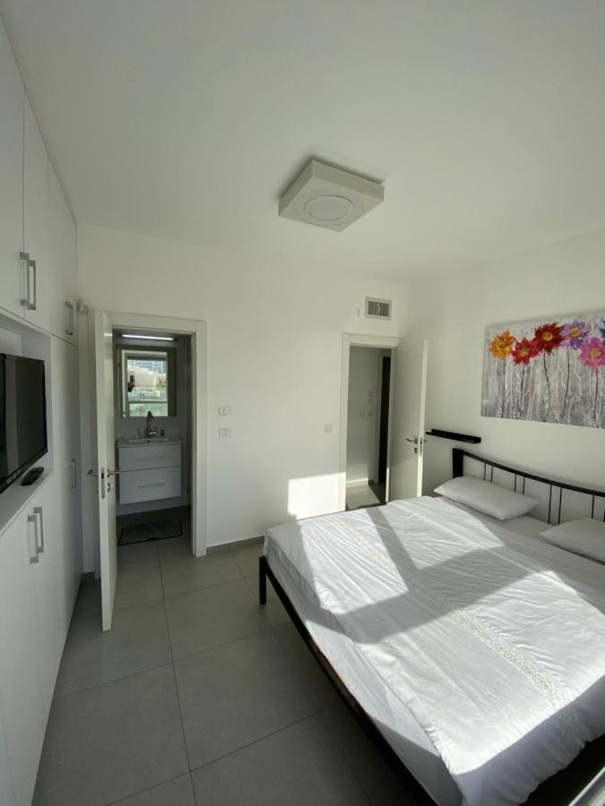 Seascape Terraces Netanya Villa Buitenkant foto