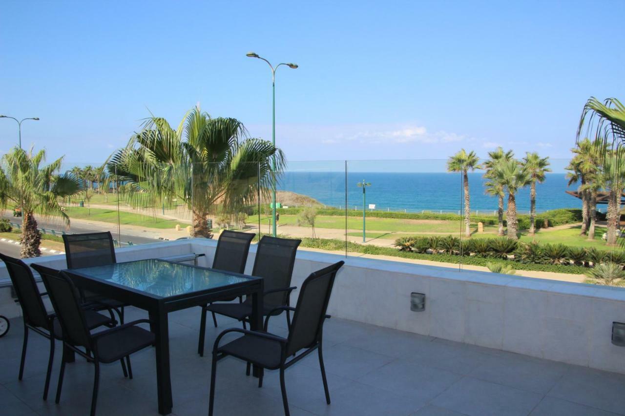 Seascape Terraces Netanya Villa Buitenkant foto