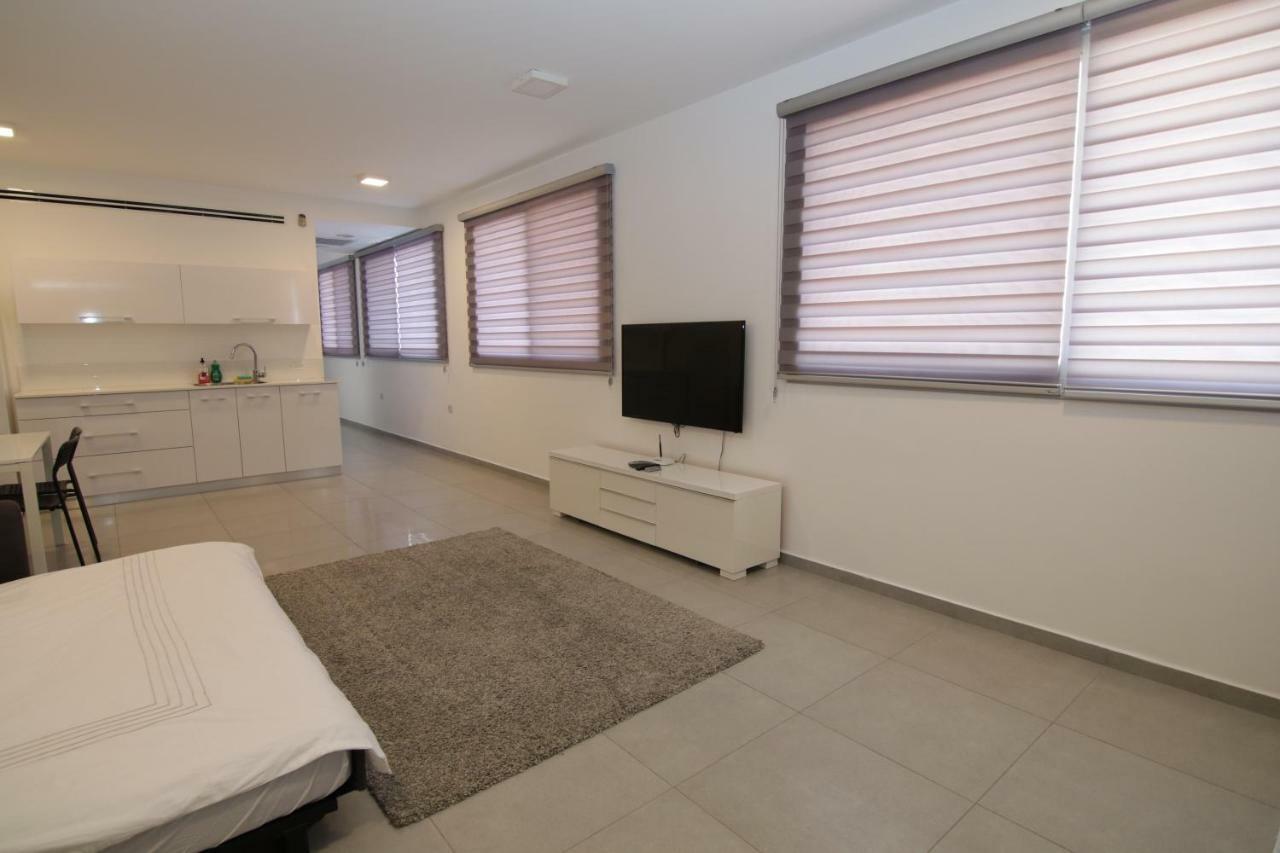 Seascape Terraces Netanya Villa Buitenkant foto