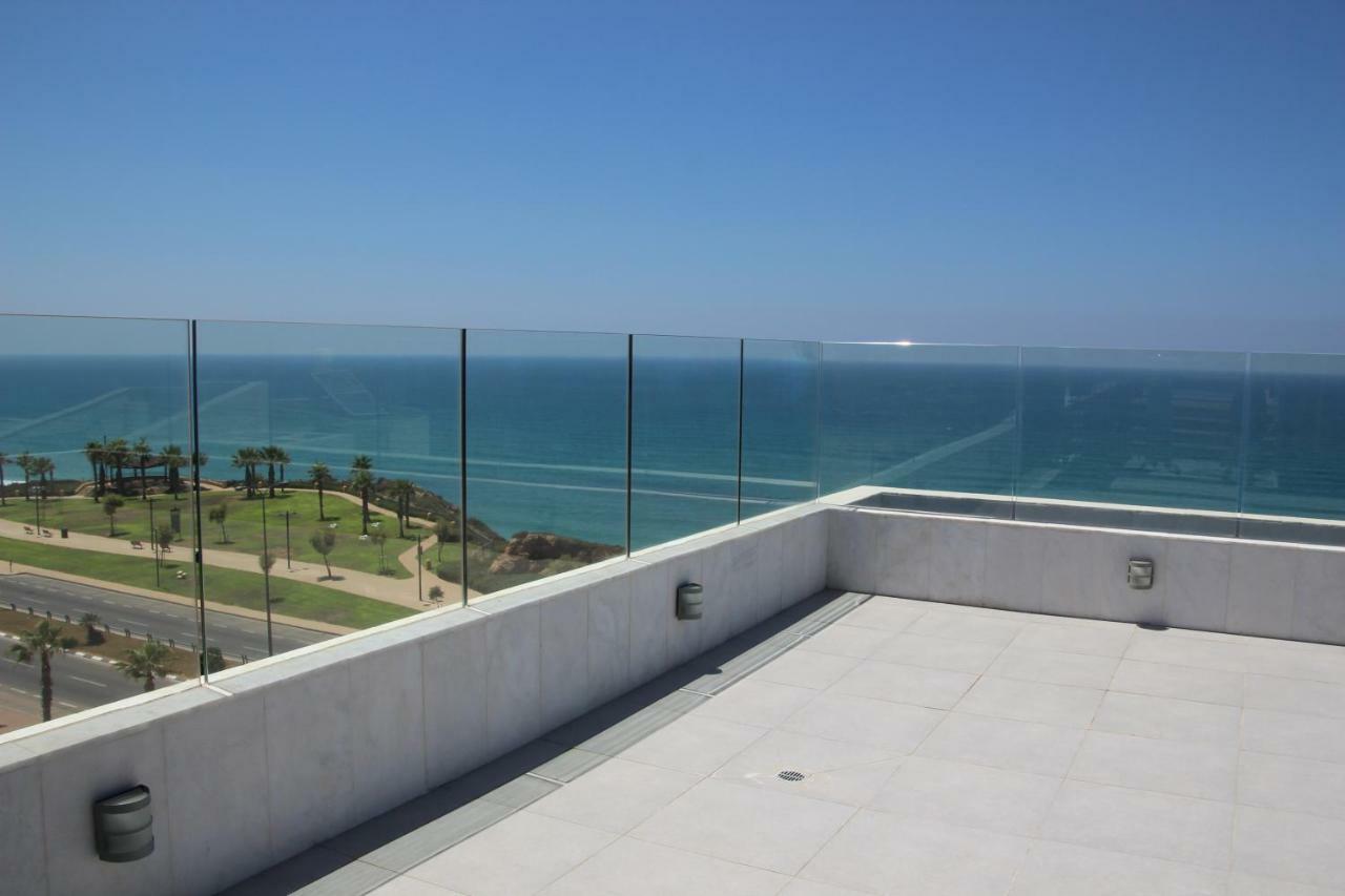 Seascape Terraces Netanya Villa Buitenkant foto
